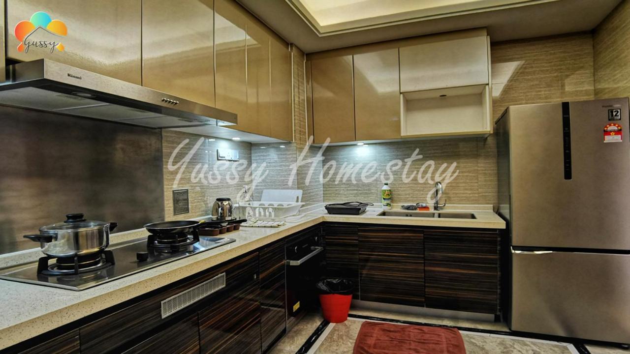 Yussy 2 Bedrooms Condo At R&F Princess Cove 조호르 바루 외부 사진