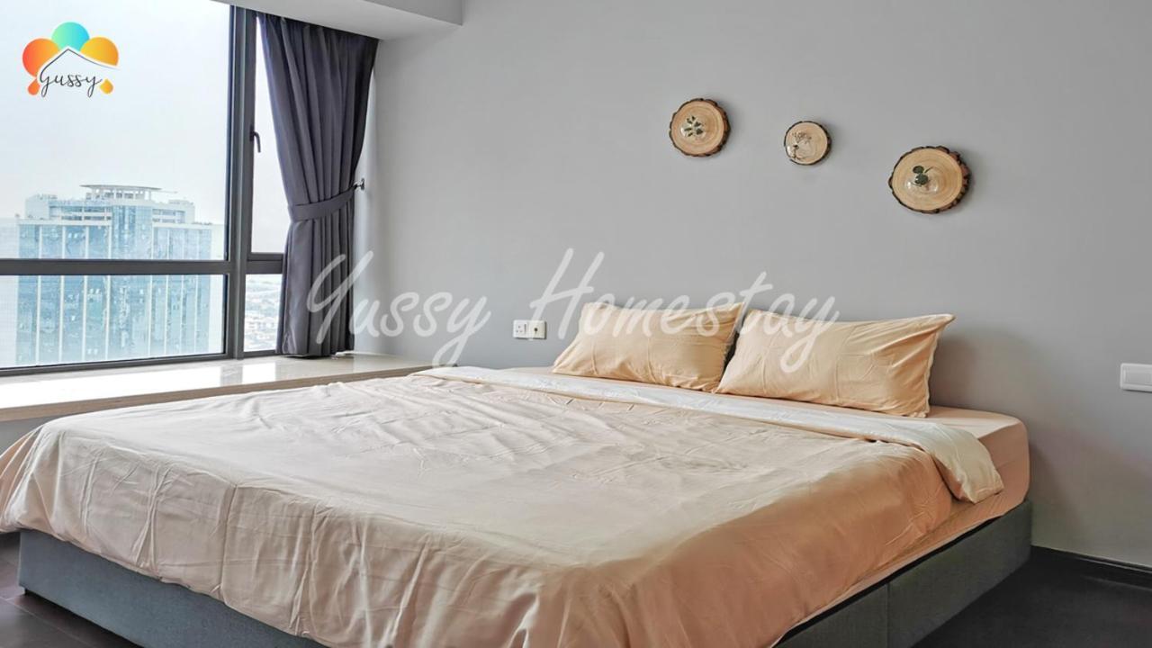 Yussy 2 Bedrooms Condo At R&F Princess Cove 조호르 바루 외부 사진