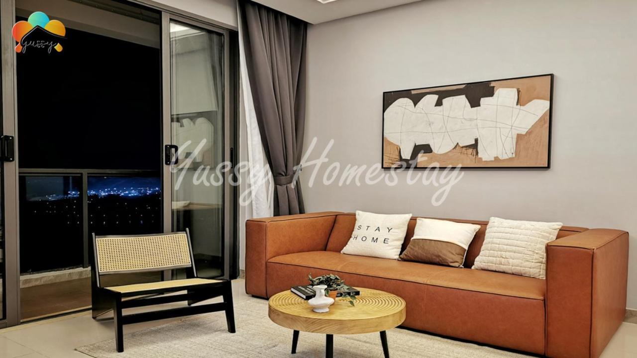 Yussy 2 Bedrooms Condo At R&F Princess Cove 조호르 바루 외부 사진