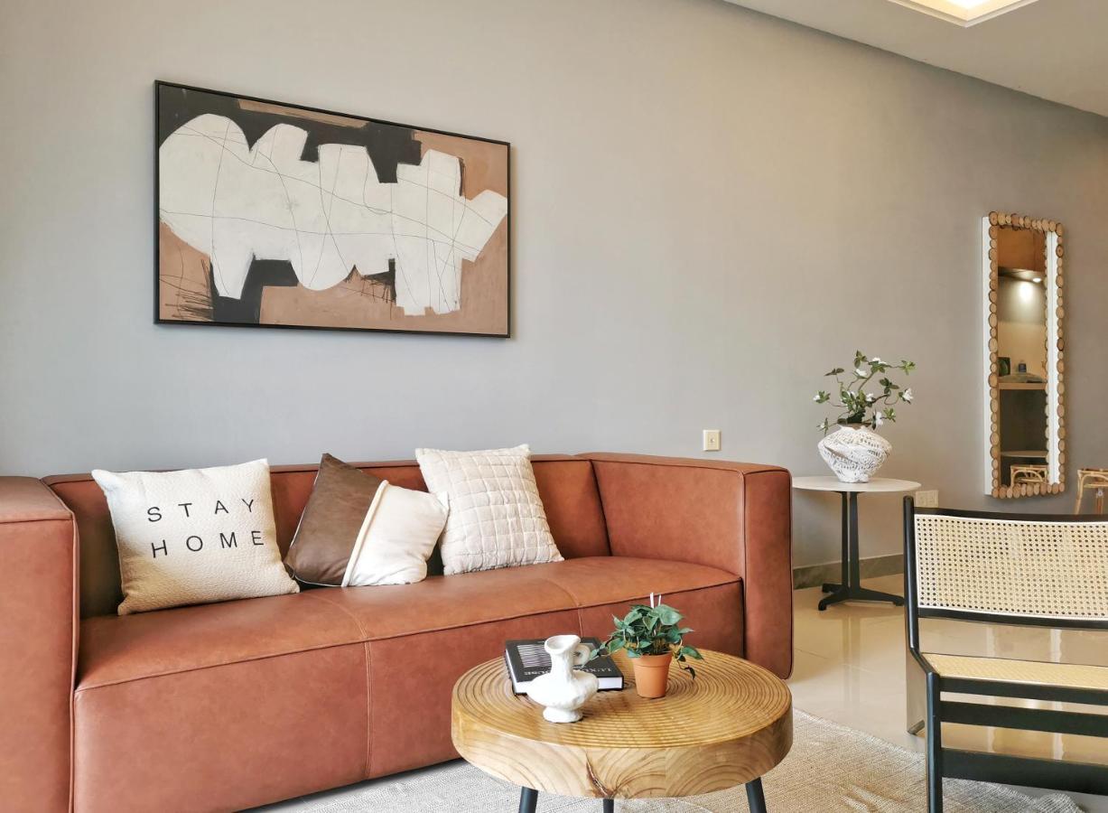 Yussy 2 Bedrooms Condo At R&F Princess Cove 조호르 바루 외부 사진