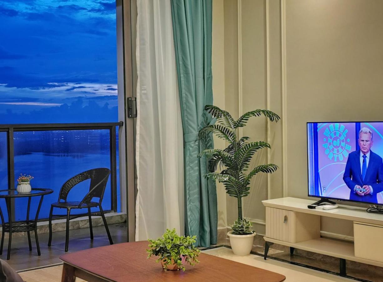 Yussy 2 Bedrooms Condo At R&F Princess Cove 조호르 바루 외부 사진